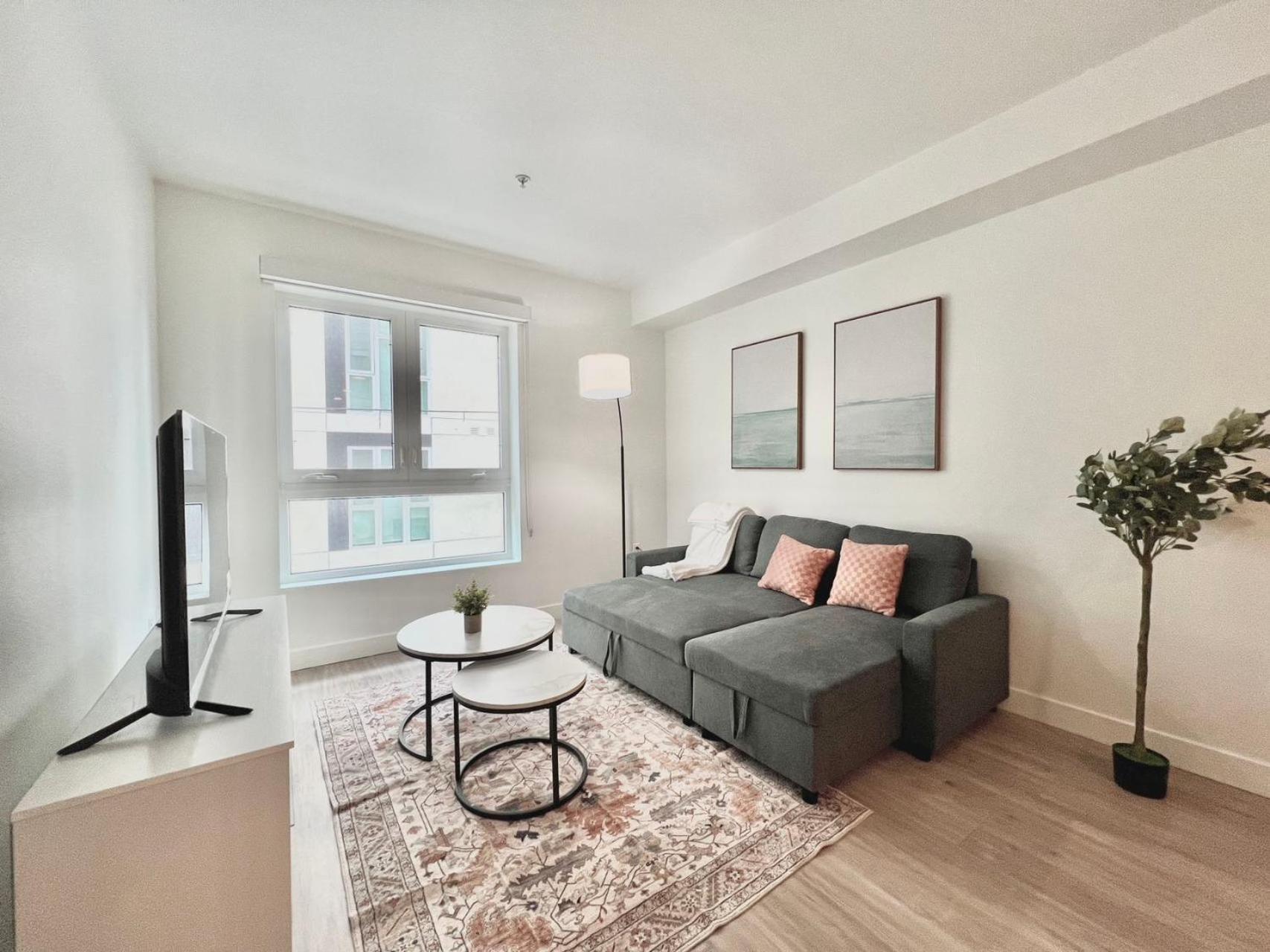 Chic Urban Retreat In Heart Of La, Steps From Attractions! Hotell Los Angeles Exteriör bild