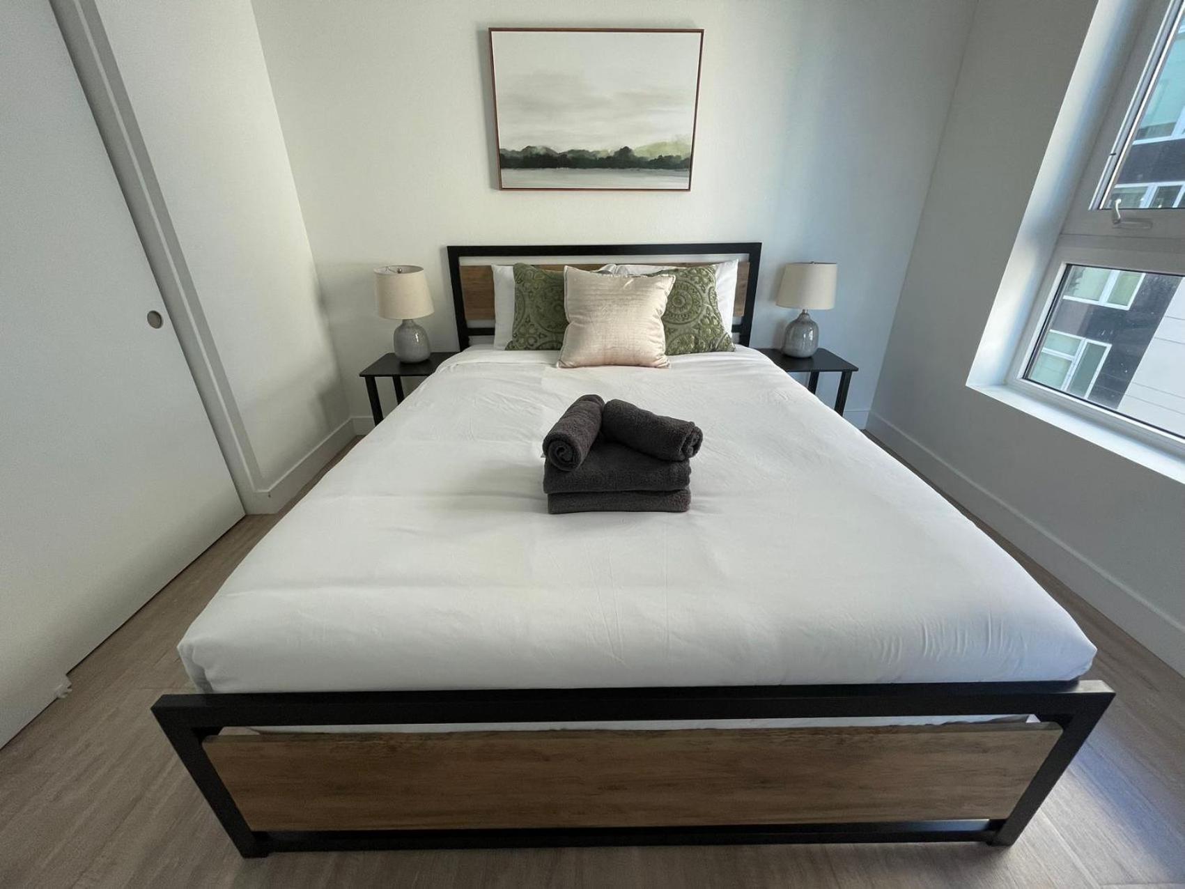 Chic Urban Retreat In Heart Of La, Steps From Attractions! Hotell Los Angeles Exteriör bild
