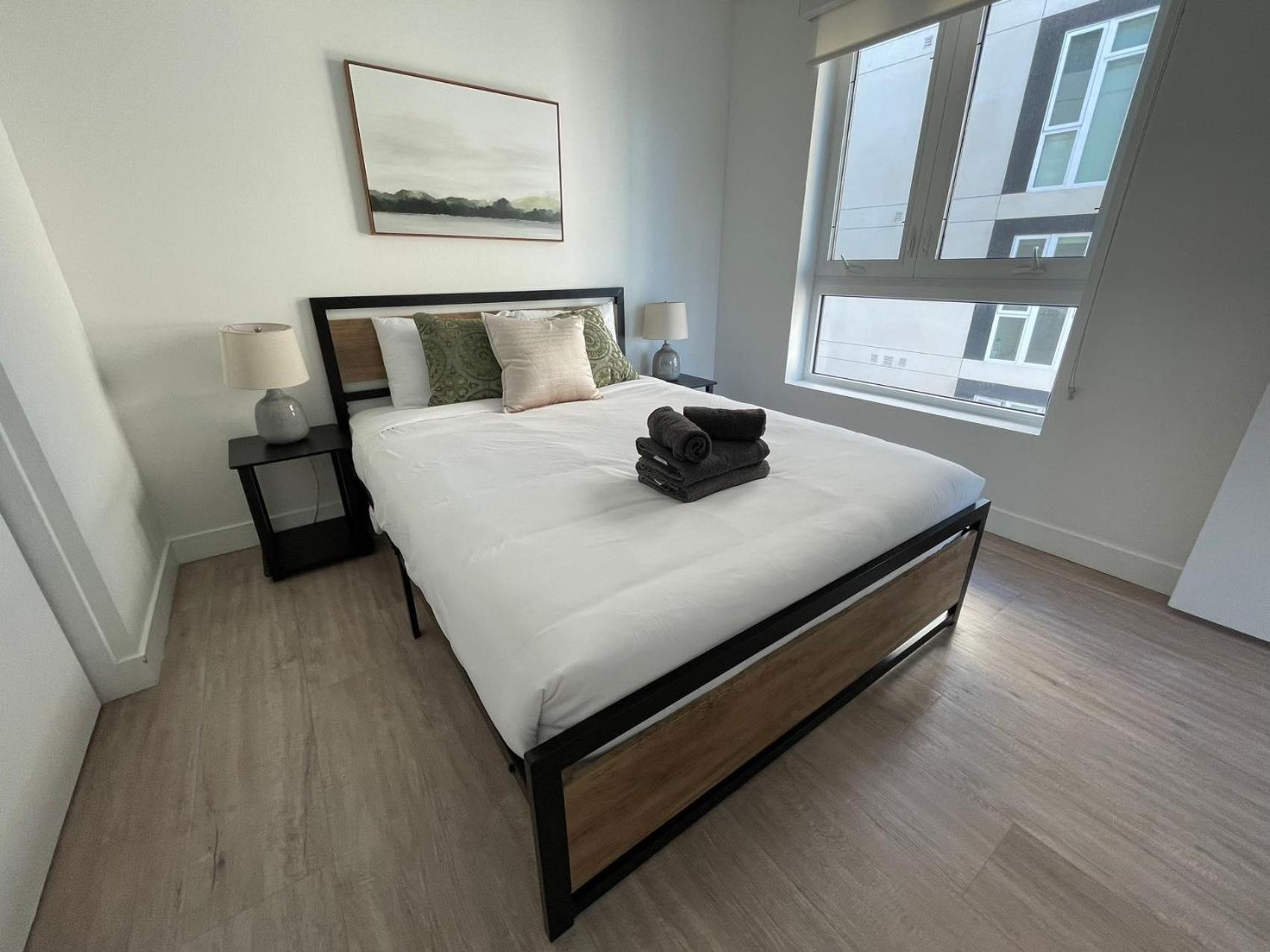 Chic Urban Retreat In Heart Of La, Steps From Attractions! Hotell Los Angeles Exteriör bild