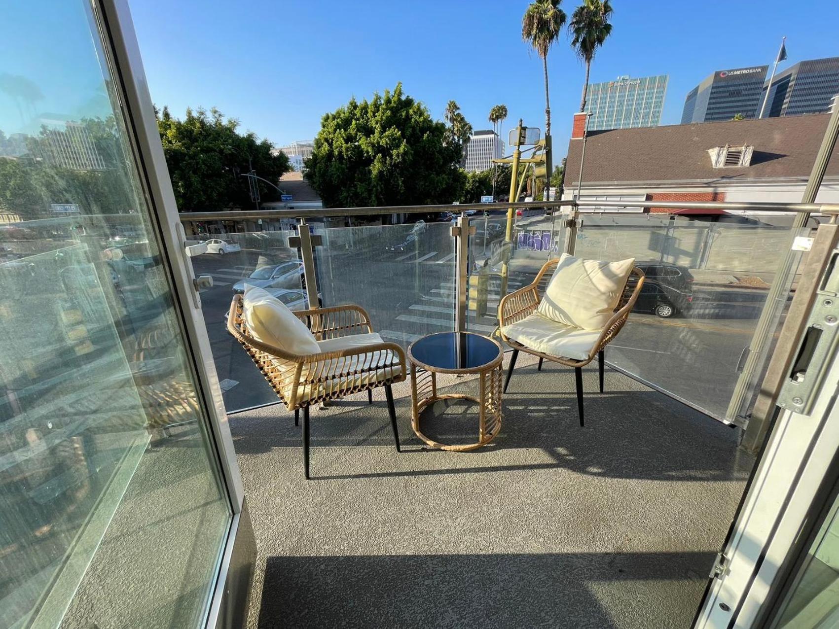 Chic Urban Retreat In Heart Of La, Steps From Attractions! Hotell Los Angeles Exteriör bild